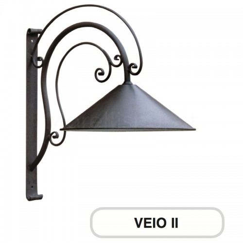 WROUGHT IRON GARDEN LAMPPOST MOD. VEIO 2